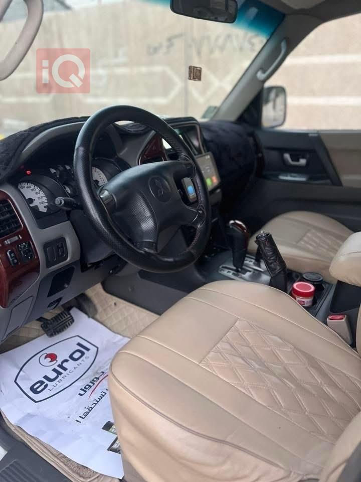 ميتسوبيشي باجيرو